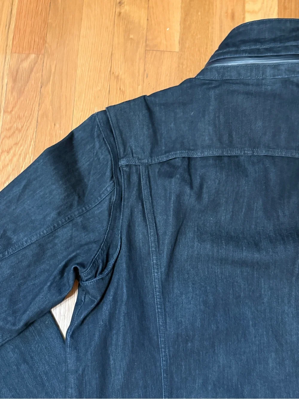 Levi's Commuter Men's Denim Trucker Jacket (L) - Picture 11 of 16